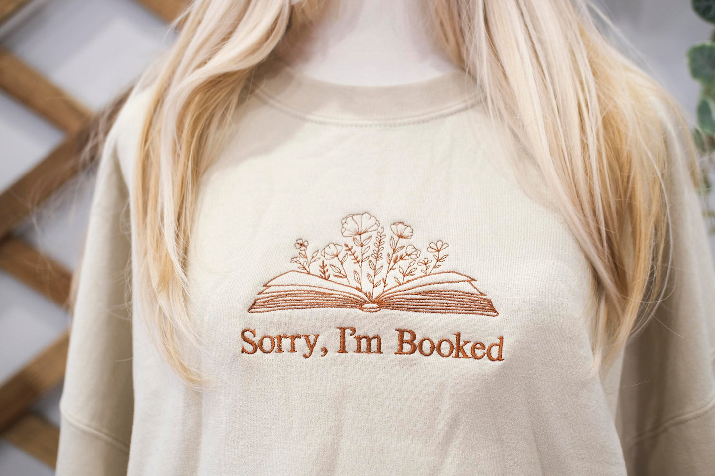 EMBROIDERED I'm booked Sweatshirt, Bookish Sweatshirt, Gift for Book Lovers, Librarian Gift, Book Lover Sweater, Sorry I'm Booked shirt
